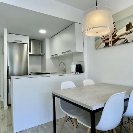 Apartament Festastar 211 *